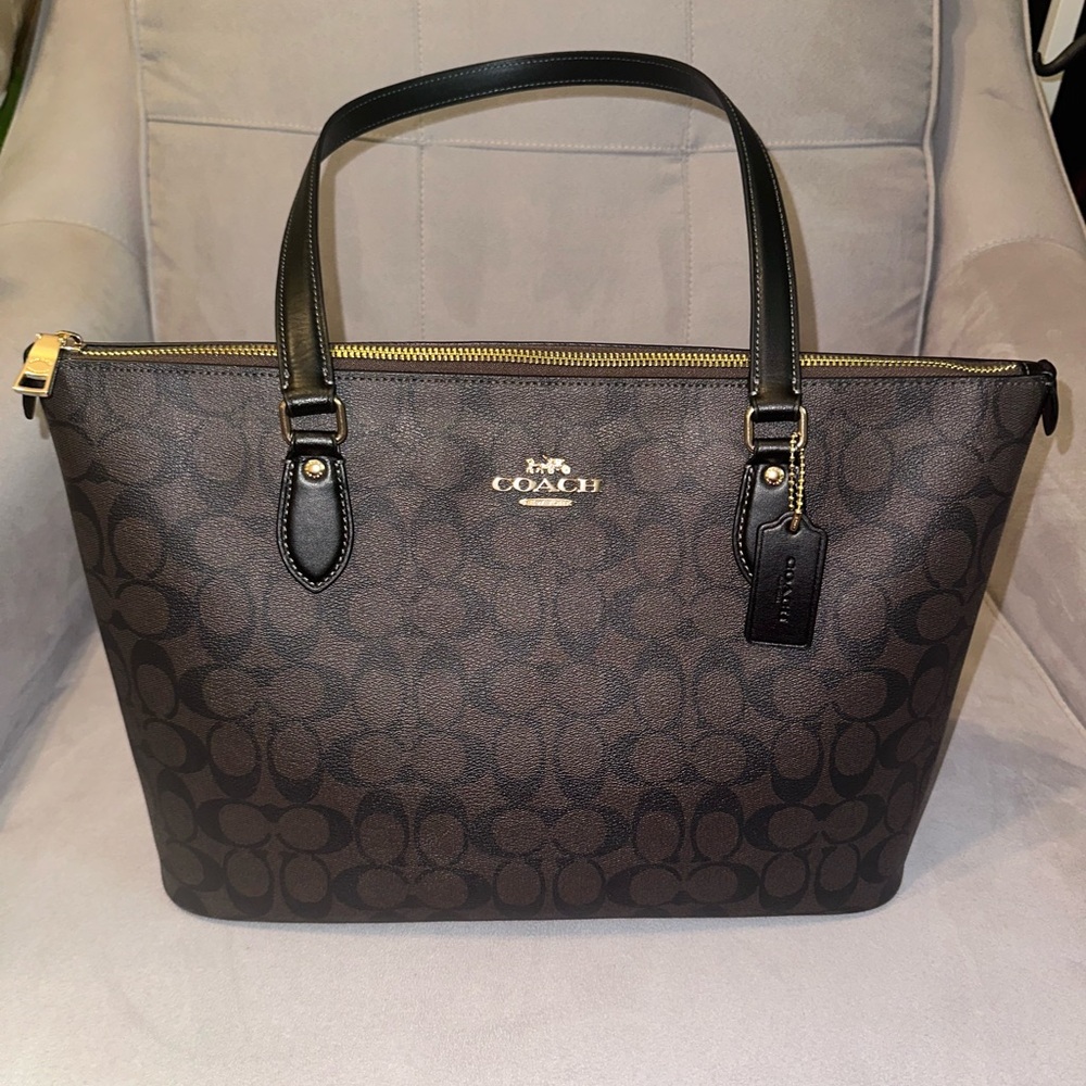 NWT COACH Gallery Tote Bag In Signature Canvas